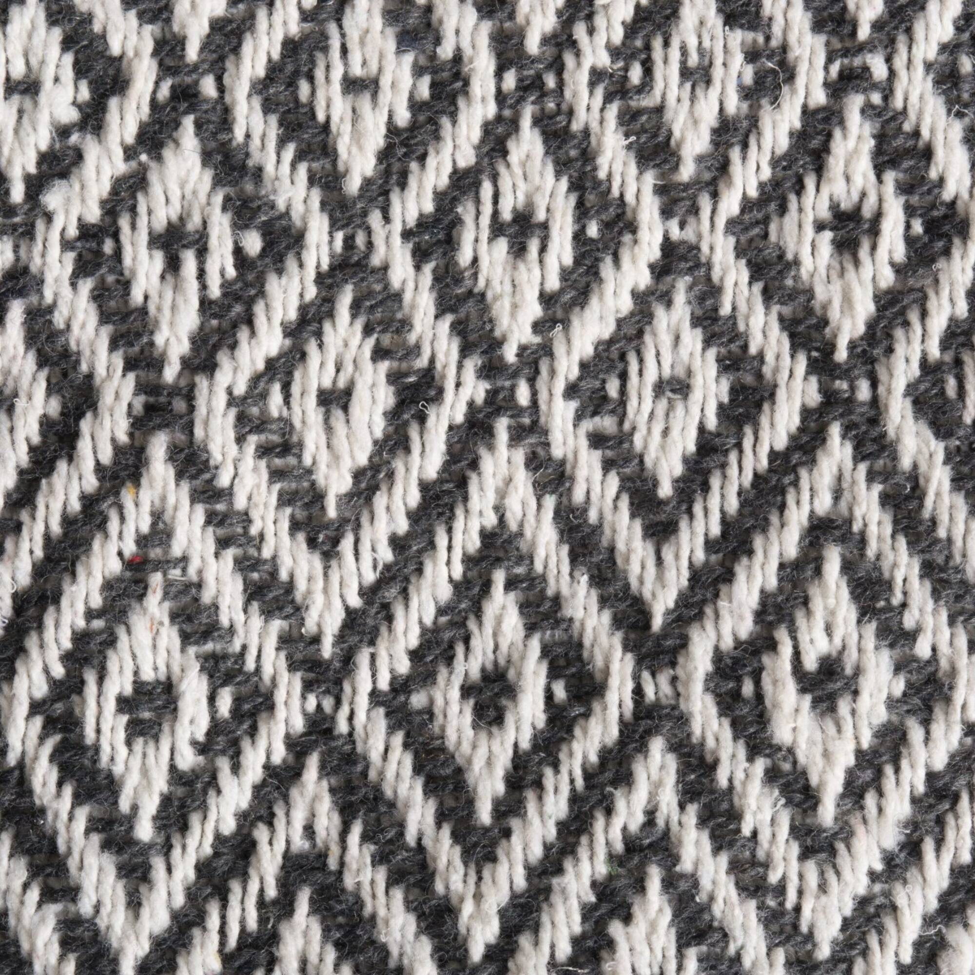 DII® Mineral Double Diamond Throw